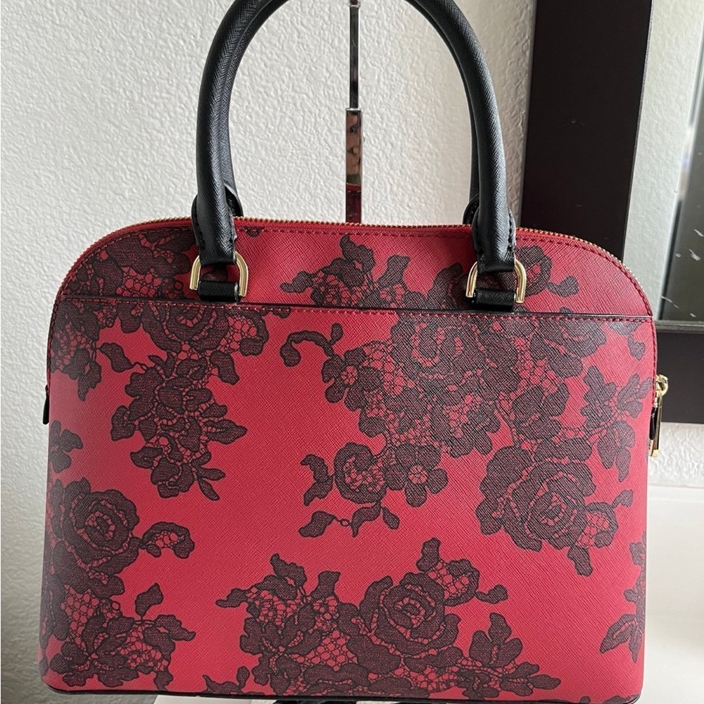 Michael Kors Cindy Red Floral Women's Bag Limited Edition - Picture 4 of 10